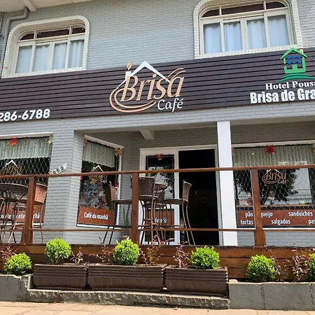 Pousada Brisa De Gramado-3